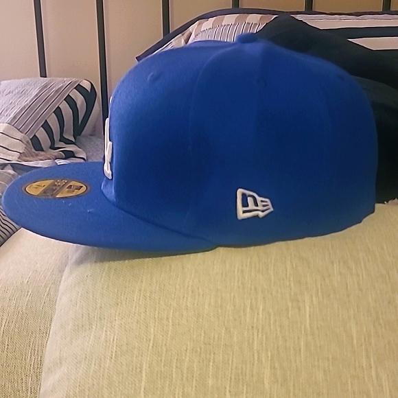 LA Dodgers 1988 WS New Era Baseball Cap, Color - blue, Size - 7 ⅛, Brand New! - Picture 3 of 5